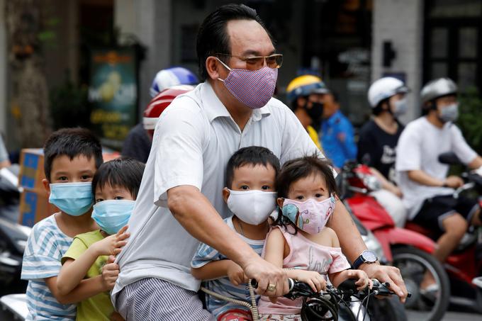 V Vietnamu od sredine aprila do sredine julija niso potrdili nobenega lokalnega prenosa virusa.  | Foto: Reuters