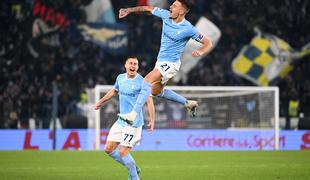 Lazio se je na derbiju znesel nad Milanom