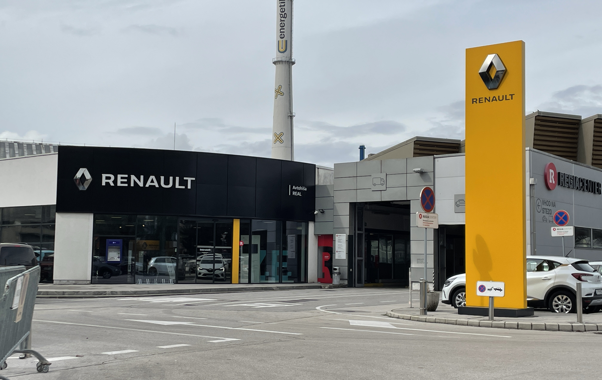 Renault salon | Prodajni saloni Renaulta, Dacie, Nissana in Alpine bodo še naprej videti enako kot do zdaj. | Foto Gregor Pavšič
