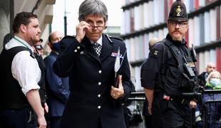 Po seriji škandalov odstopila šefinja londonske policije