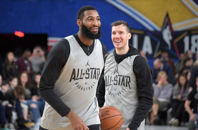 Kralj skokov v ligi NBA je na tekmi vseh zvezd leta 2018 združil moči tudi z Goranom Dragićem. | Foto: Reuters