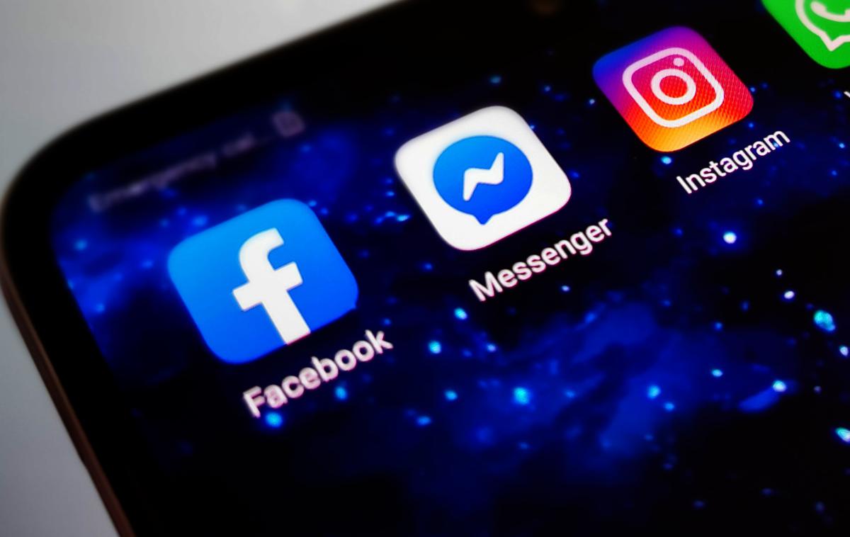 Facebook, Messenger, Instagram | Spletne platforme morajo v EU od danes naprej uporabnikom zagotoviti sredstva za označevanje nezakonitih vsebin, vključno z blagom in storitvami. Mladoletnim osebam ne smejo več prikazovati oglasov, ki temeljijo na profiliranju ali njihovih osebnih podatkih. | Foto Shutterstock