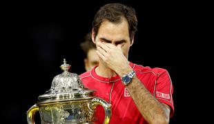 Federer spet v solzah: Težava je, da se bližam koncu svoje kariere #video