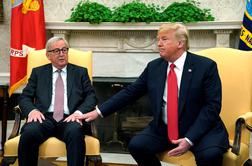 Trump in Juncker zakopala bojno sekiro