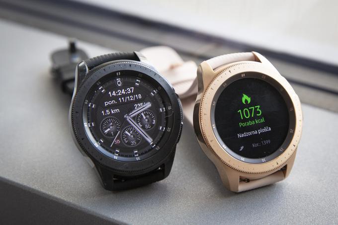 Kot smo pri Samsungovih pametnih urah že vajeni, teče tudi na pametni uri Samsung Galaxy Watch njihov lastni operacijski sistem Tizen. | Foto: Bojan Puhek