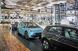 VW bo gradil šest novih tovarn, priložnost za Slovenijo?