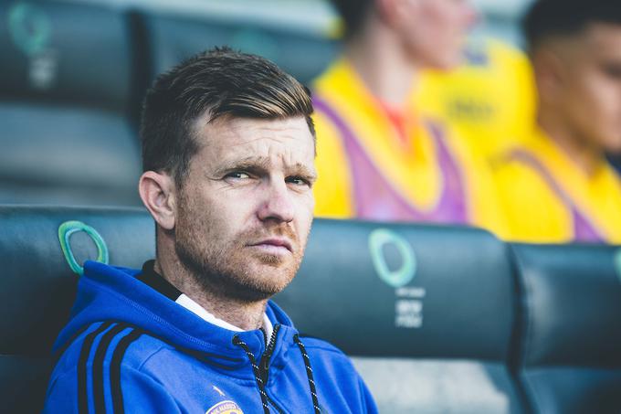 Trener Maribora Simon Rožman se zaveda, da lahko vijolice napredujejo na prvo mesto le v primeru vsaj enega večjega spodrsljaja zmajev do konca sezone. | Foto: Grega Valančič/Sportida