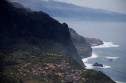 Katastrofa na romanju na Madeiri: drevo padlo na vernike, 12 mrtvih