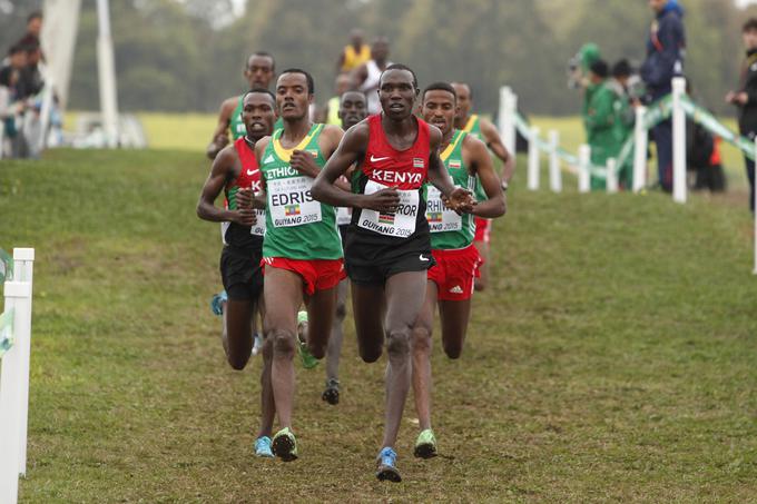 Geoffrey Kamworor bo branil naslov, a bo moral premagati svoje rojake in odlično etiopsko falango. | Foto: Getty Images