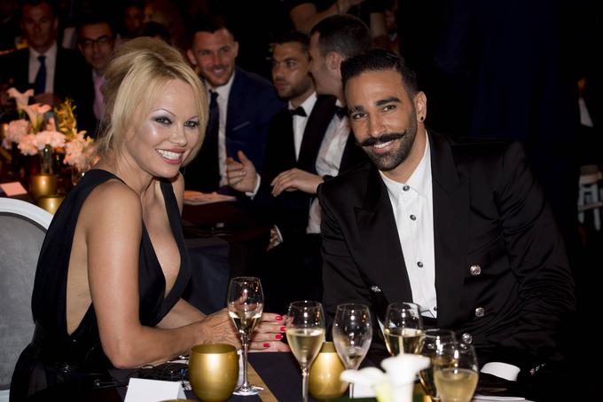 Adil Rami in Pamela Anderson sta se razšla leta 2019 ob nič kaj nežnih obtožbah mične svetlolaske. | Foto: Guliverimage/Vladimir Fedorenko