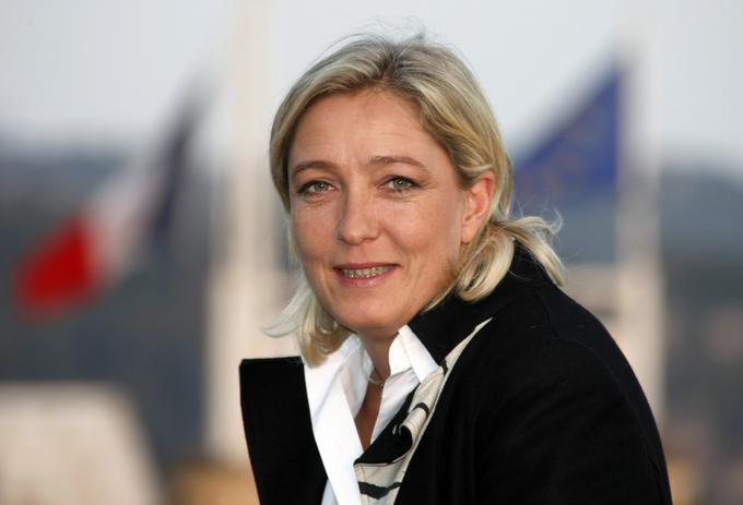 Marine Le Pen je v drugem krogu francoskih predsedniških volitev dobila več kot deset milijonov glasov, a je bila zelo daleč od zmage. | Foto: Reuters