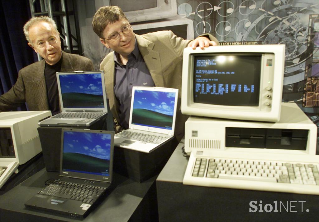 Bill Gates in računalnik IBM 5150 PC