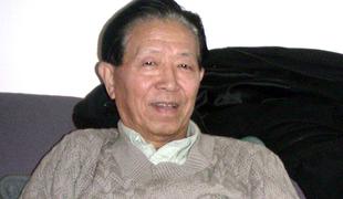 Na Kitajskem umrl zdravnik, ki je razkril prikrivanje izbruha virusa
