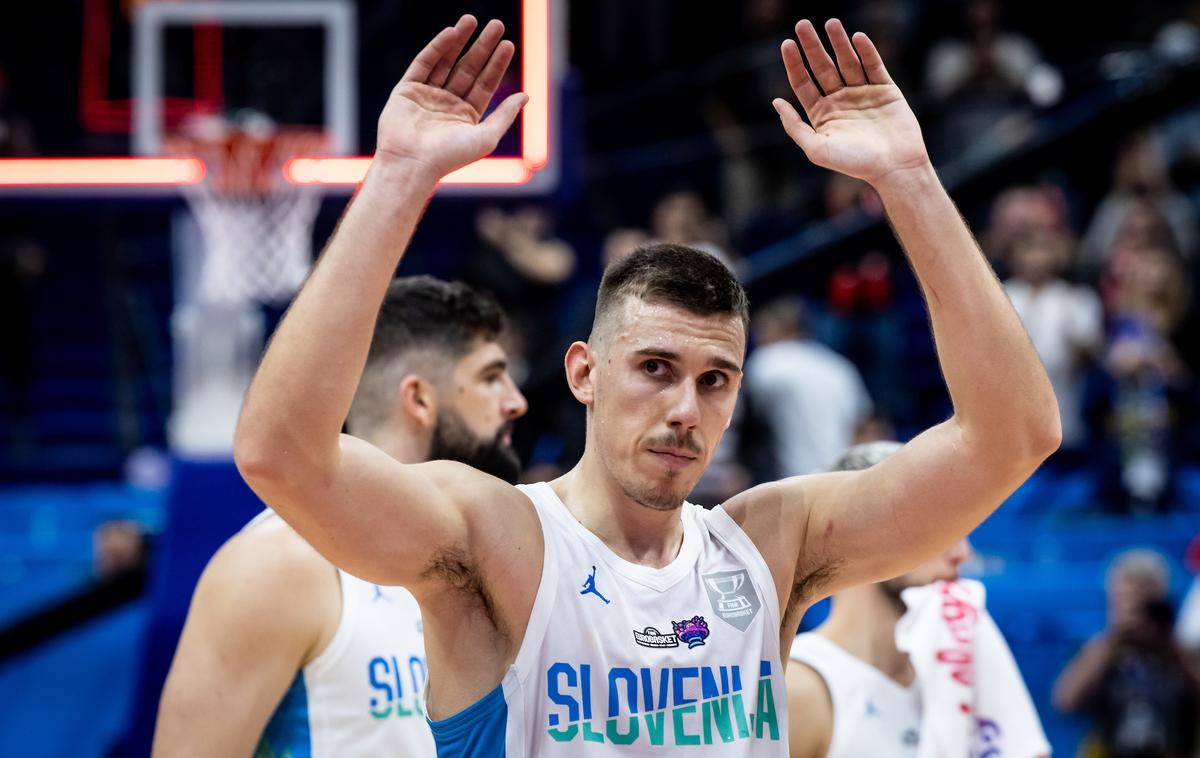 četrtfinale EuroBasket Slovenija Poljska Vlatko Čančar | Vlatku Čančarju ni lahko, saj bo moral izpustiti SP. | Foto Vid Ponikvar/Sportida