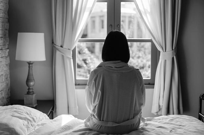 ženska, osamljenost, spalnica | Foto Thinkstock