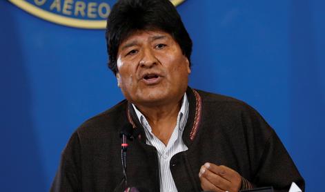 Morales prispel v Argentino in zaprosil za azil