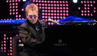 V Rusiji napadli Eltona Johna