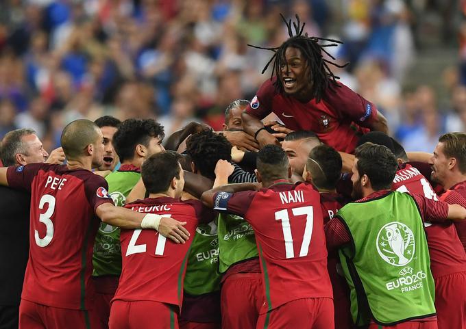 Nepopisno veselje ob zmagovitem zadetku Portugalske. | Foto: 