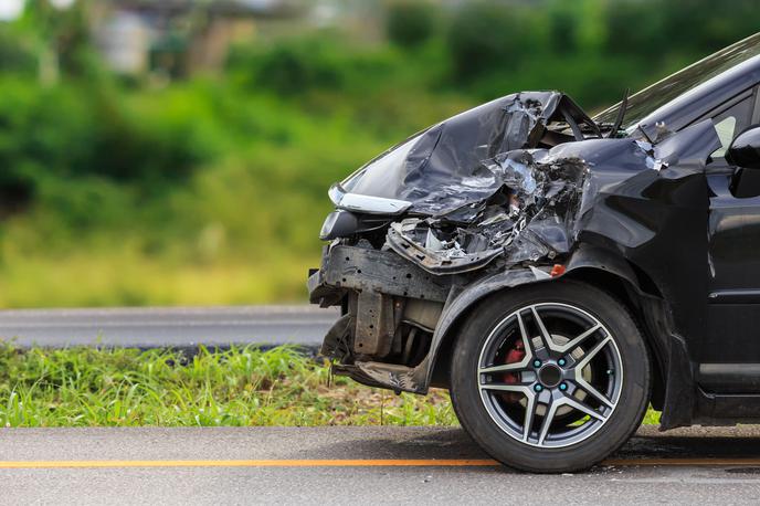Prometna nesreča, ograja | Fotografija je simbolična. | Foto Shutterstock