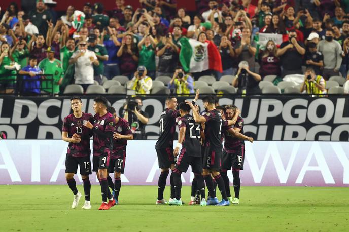 Mehika zlati pokal | Mehičani so se z zanesljivo četrtfinalno zmago uvrstili v polfinale. V tem jih čakajo gostje na prvenstvu iz Katarja. | Foto Reuters