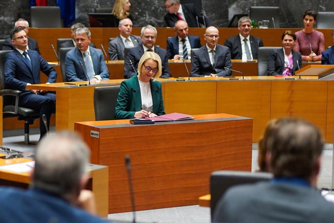 Angelika Mlinar je prestala eno najbolj živčnih glasovanj v DZ pri potrjevanju ministrov. | Foto: STA ,