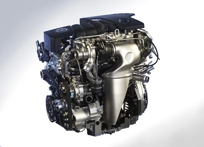 Ta največji Oplov model uvaja nov rod učinkovitih motorjev in menjalnikov z zmanjšanim, optimalnim trenjem za večjo učinkovitost in nižje stroške zahvaljujoč manjši porabi goriva. Opel obljublja, da bodo novi motorji - bencinski 1,5-litrski turbo in dizelski 1.6 CDTI – ponudili za od tri do deset odstotkov manjšo porabo goriva, merjeno po novem, svetovno usklajenem preizkusnem postopku za lahka vozila – WLTP. | Foto: Opel