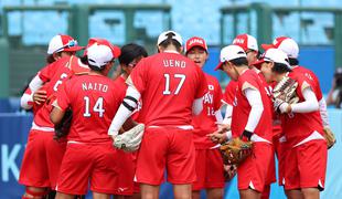 Japonska in ZDA že finalistki softballa