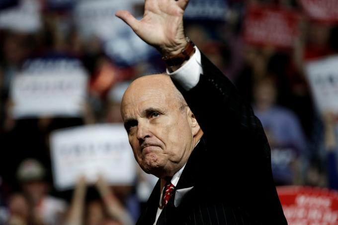 Rudy Giuliani je bil med Trumpovo kampanjo eden njegovih najglasnejših podpornikov. | Foto: Reuters