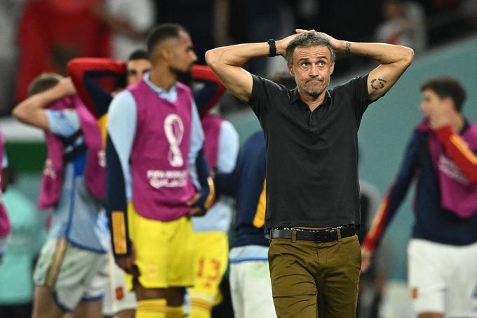 Luis Enrique je nazadnje vodil špansko izbrano vrsto in z njo nepričakovano izpadel v osmini finala SP 2022 proti Maroku. | Foto: Reuters