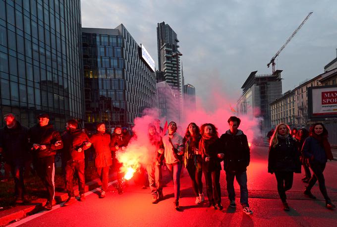 protesti italija 24. februar fašizem | Foto: Reuters