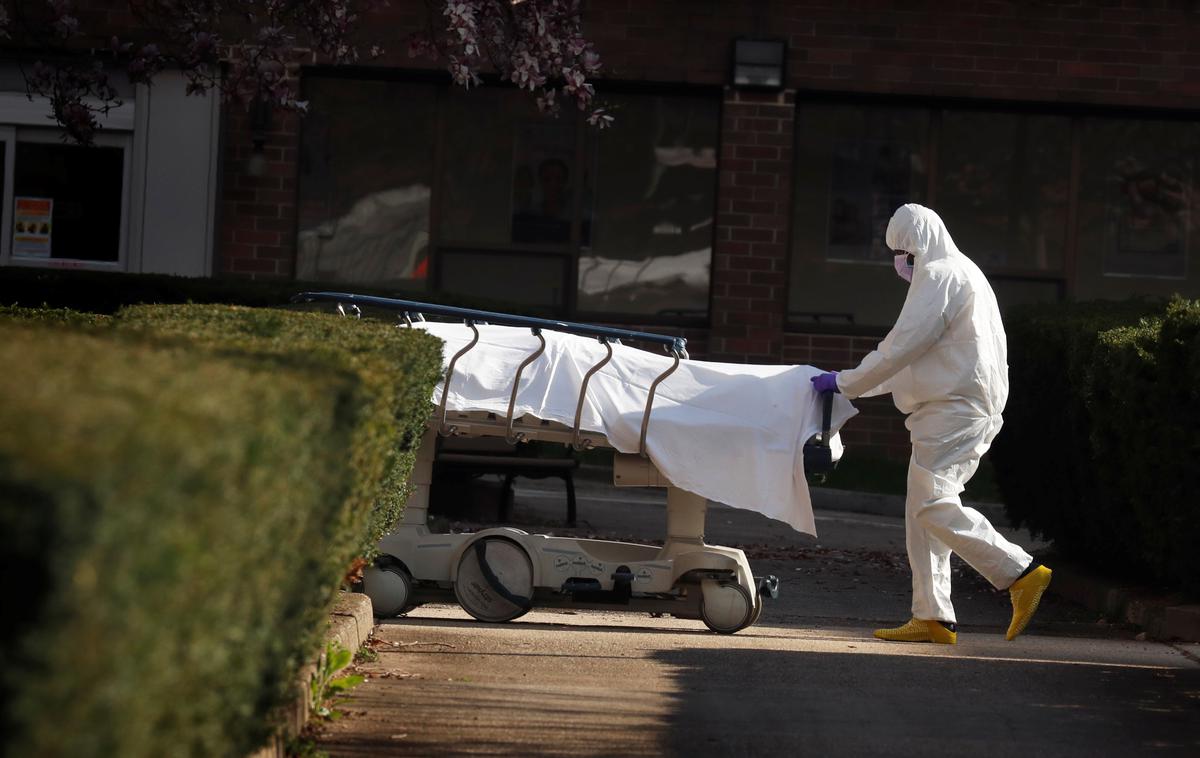 ZDA koronavirus | V ZDA so danes presegli rekordno število mrtvih. | Foto Reuters