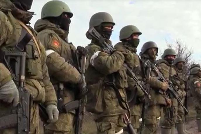 ruska vojska | "Kremelj verjetno načrtuje konflikt z Natom v naslednjem desetletju," je ob predstavitvi poročila o estonski nacionalni varnosti povedal šef obveščevalcev Kaupo Rosin.  | Foto Reuters
