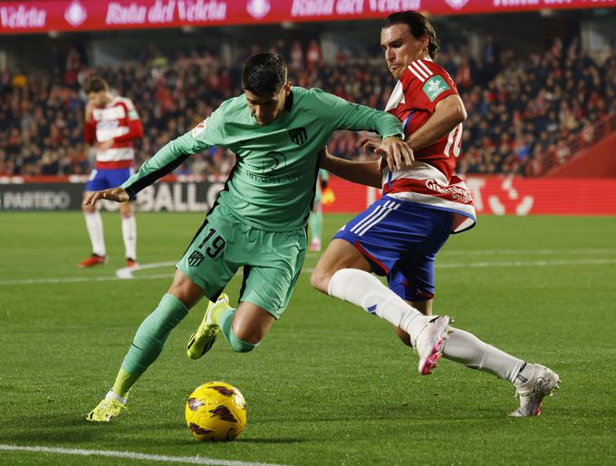 Na zadnji tekmi kroga sta v ponedeljek zvečer igrala Atletico in Granada. Z 1:0, z golom Alvara Morate, so zmagali Madridčani. | Foto: Reuters
