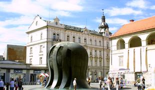 Najbolj zadolžena občina v Sloveniji zmanjšala svoj dolg, kaj pa vaša?