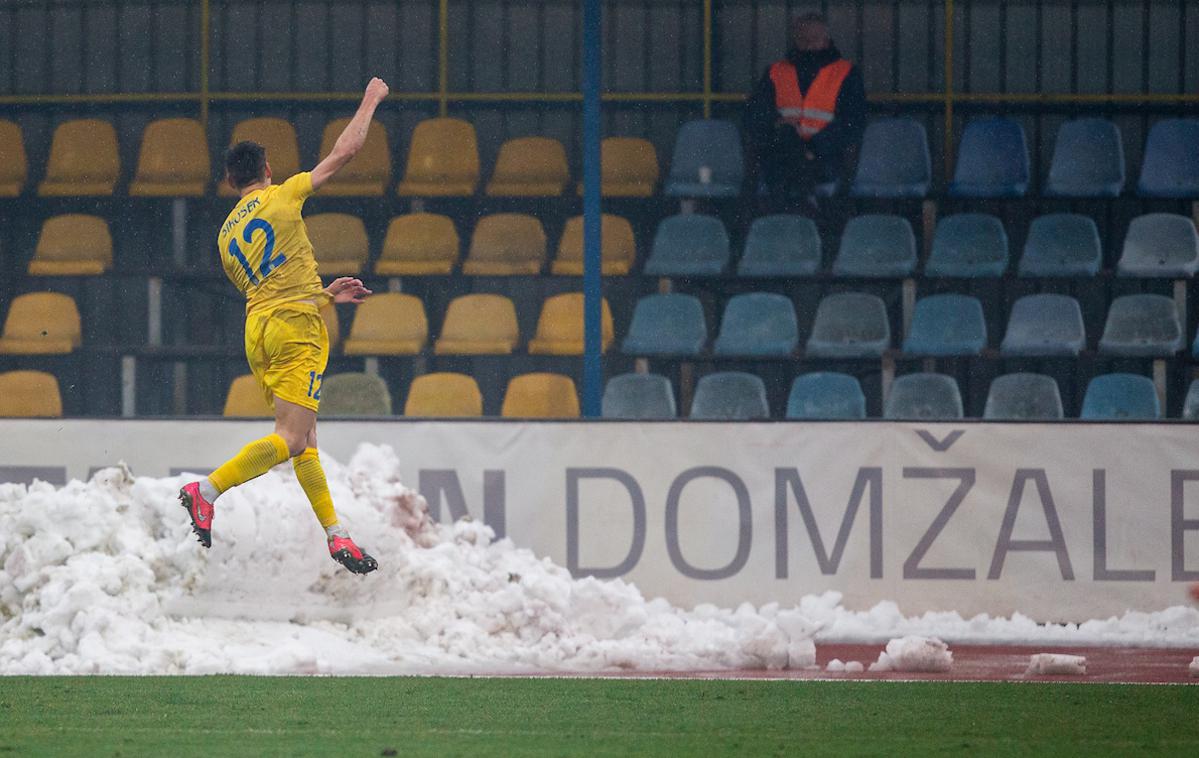 NK Domžale, NK Koper, december 2020 | Veselje Gregorja Sikoška po mojstrskem golu, za katerega je poskrbel v 21. minuti. | Foto Vid Ponikvar/Sportida