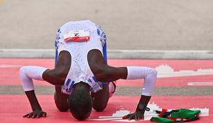 Kaj je Kenijec povedal po svetovnem rekordu v maratonu?