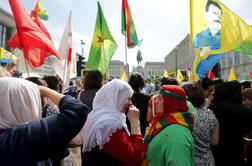 Zakaj se Turki bojujejo proti Kurdom in ne proti islamistom?