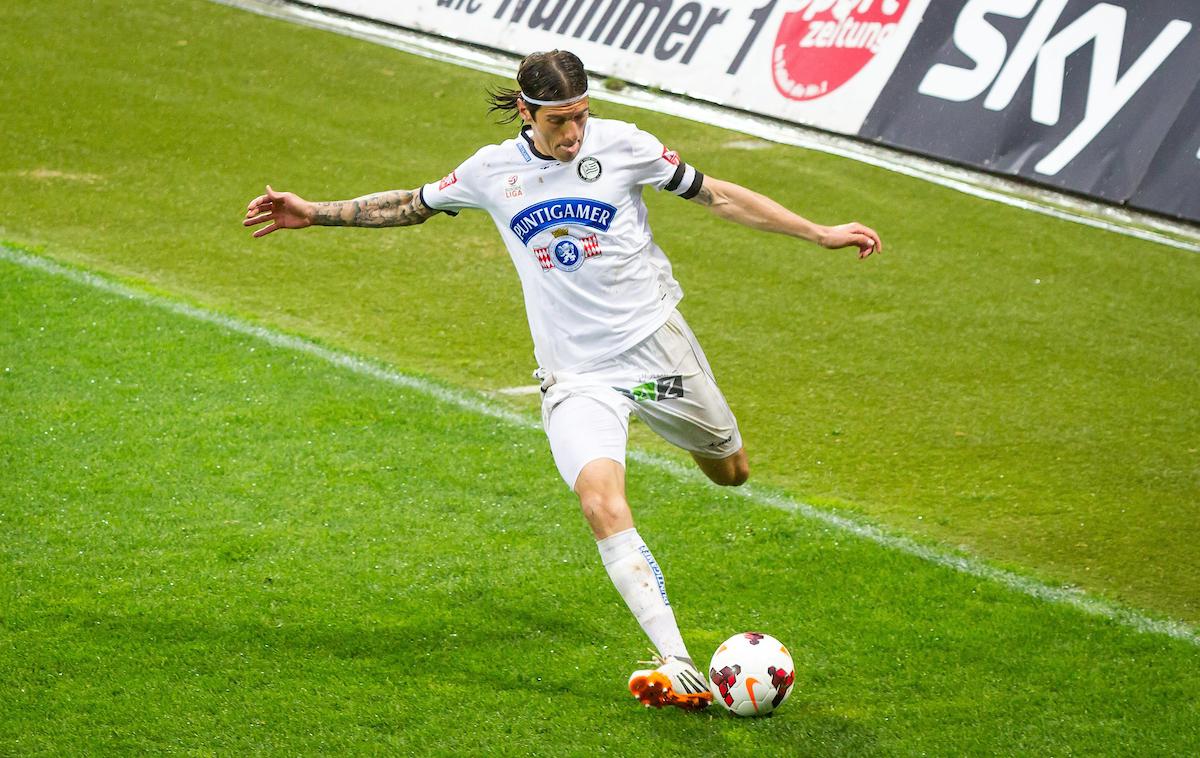 Nikola Vujadinović | Nikola Vujadinović je za Sturm nastopil na 78 tekmah in dosegel tudi deset zadetkov. | Foto Sportida