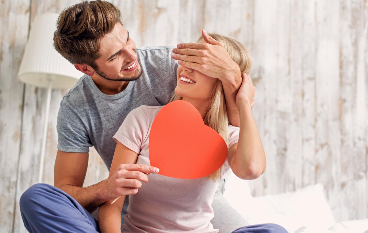 ljubezen, par, valentinovo | Skupni račun, a vsakomur v paru svoje ugodnosti - Za dva je nov nmobilni paket Telekoma Slovenije. | Foto Getty Images