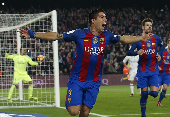 Luis Suarez je zadel za vodstvo Barcelone. | Foto: Reuters