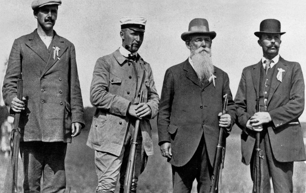 Oscar Swahn | Oscar Swahn (drugi z desne) na OI 1912. | Foto Guliverimage