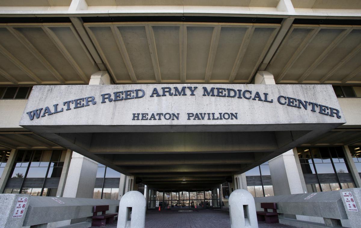 Walter Reed | Kompleks je poimenovan po ameriškem vojaškem častniku in zdravniku Walterju Reedu, ki je s svojo ekipo prvi potrdil, da se rumena mrzlica prenaša s komarji. | Foto Reuters