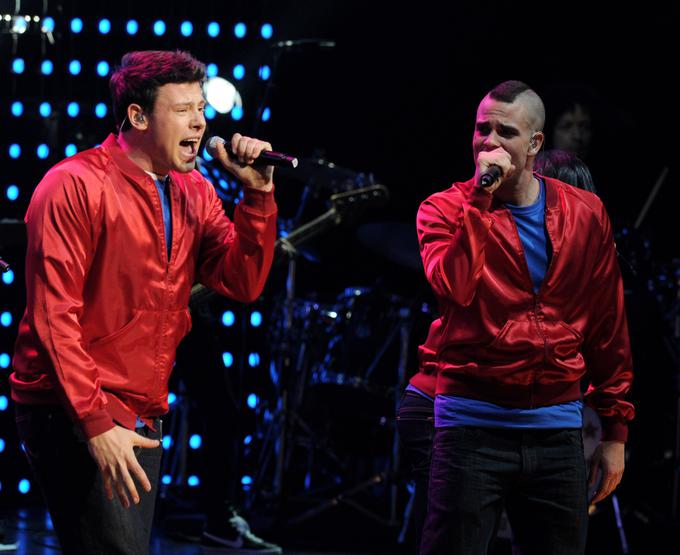 Mark (desno) je v seriji Glee igral od leta 2009 do 2015. Njegov soigralec Cory je umrl leta 2013 in je bil nepogrešljiv član zasedbe od 2009 do smrti. | Foto: Getty Images