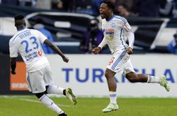 Marseille izkoristil spodrsljaj PSG, Lyon povozil Bordeaux 