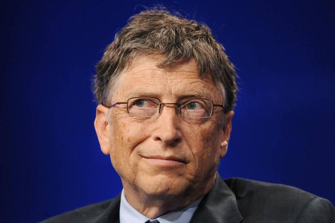 Bill Gates | Bill Gates je dolga leta veljal za najbogatejšega človeka na svetu, danes pa je kljub temu, da ima več denarja kot kdaj koli, vrednost njegovega premoženja namreč znaša okroglih 90 milijard evrov, na drugem mestu za šefom Amazona Jeffom Bezosom. | Foto Reuters