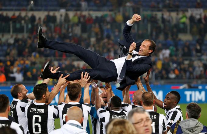Massimiliano Allegri je z Juventusom osvajal naslove kot po tekočem traku. | Foto: Reuters