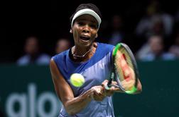 Venus Williams popeljala Američanke v polfinale