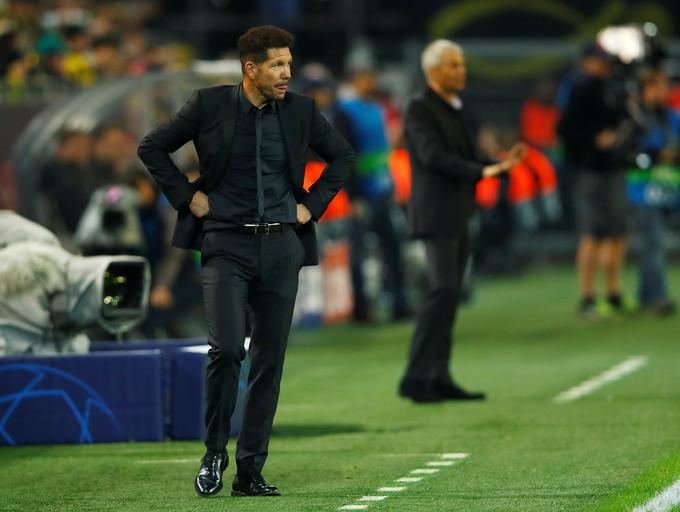 Diego Simeone vodi Atletico že sedem let, a ni do gostovanja v Dortmundu še nikoli izgubil s tako visoko razliko. | Foto: Reuters