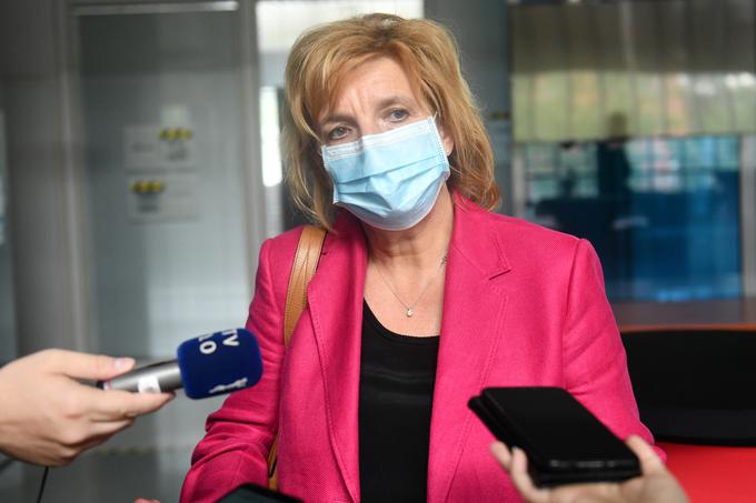 Strokovno svetovalno skupino ministra za zdravje za zajezitev in obvladovanje epidemije covid-19 vodi infektologinja Bojana Beović z ljubljanske infekcijske klinike. | Foto: STA ,