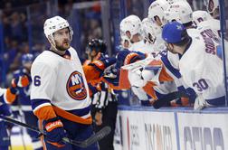 NY Islanders dobili prvo tekmo proti branilcem naslova
